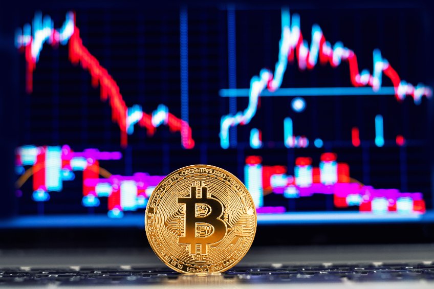 BTC price: Analysts on what bulls need to do this weekend