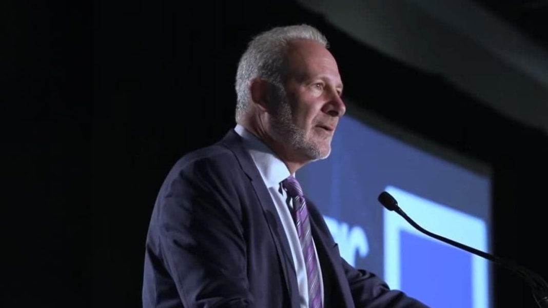 Peter Schiff Warns of Severe Economic Repercussions, Highlights Inflation and Money Supply Concerns – Economics Bitcoin News