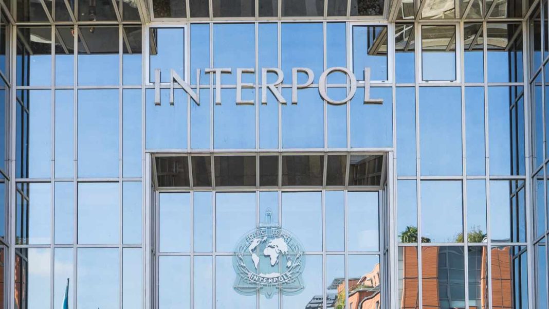 Interpol Disrupts Scam Networks: 6,745 Bank Accounts Frozen, $2M Crypto Seized, 3,950 Arrested – Featured Bitcoin News