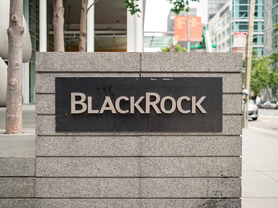 BlackRock's Bitcoin ETF options brings in nearly $2b in trade on day one - CoinJournal