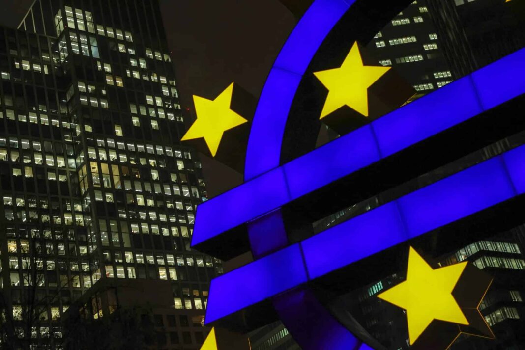 ECB Digital Euro Proposal Challenges Trump’s Stablecoin Initiative